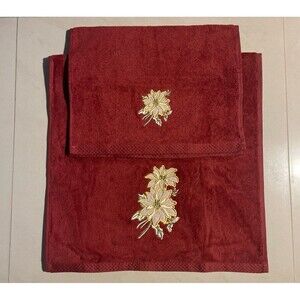 Avanti Floral Towel Bathroom Decor